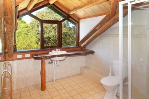Bush N Waves - Tweed Heads Accommodation 5