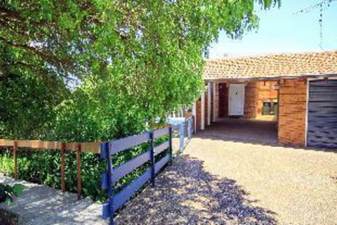 3 Bedroom House At Garuwa Street - Yamba Accommodation 3