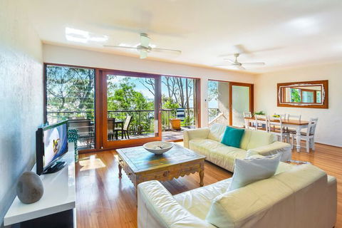 Cove Point - Accommodation in Bendigo 6