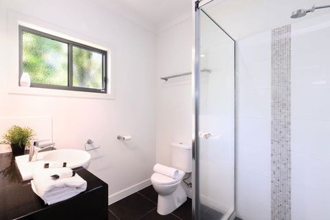 Casa Del Mar Airlie Beach - Cruises Travel 5
