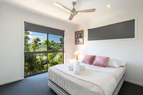 Casa Del Mar Airlie Beach - Cruises Travel 3
