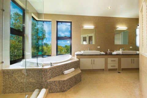 Retreat Hamilton Island - Accommodation Gold Coast 4