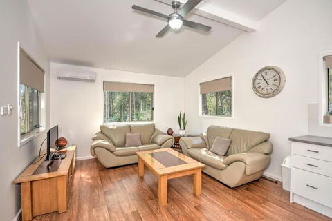 Oakey Creek Private Retreat - Holiday Sydney 3