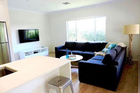 Contemporary Cove - Accommodation Ballina 7