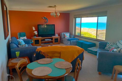 Watersun Beach House - Accommodation Sunshine Coast 2