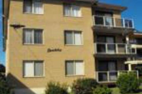 Sunlake Unit 9 82 Little Street Forster - Hervey Bay Accommodation 0