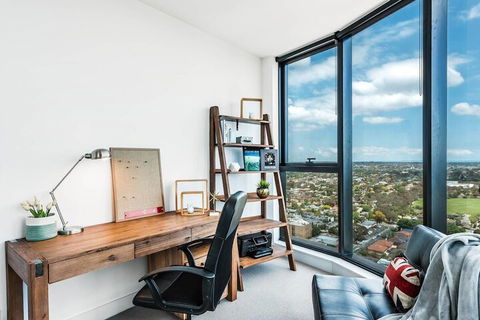 Designer Home With View 2 BED In Box Hill Vbh850 - Accommodation Ballina 5