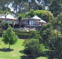 Kiah Country Gardens B  B - Holiday Adelaide