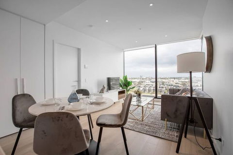 Delightful 2BR Riverview@docklands - Victoria Tourism 6