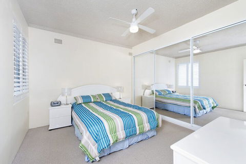 Del Rae Unit 6 / 25 Shoal Bay Road - Accommodation Find 6