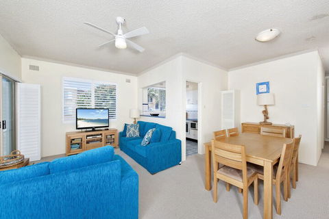 Del Rae Unit 6 / 25 Shoal Bay Road - Accommodation Find 4