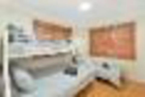 Red Rock Beach Retreat Linen & WiFi Included - Lightning Ridge Tourism 3