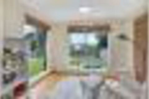 Red Rock Beach Retreat Linen & WiFi Included - Lightning Ridge Tourism 2