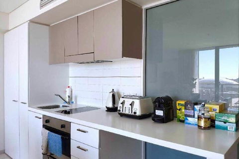 Deluxe Oaks Horizons North Terrace ViewCar Park - Northern Rivers Accommodation 7