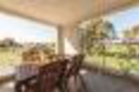 Lakeview Apartments Suite 17 - Casino Accommodation 4