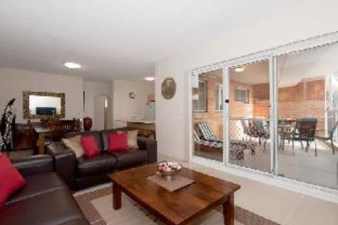 2 Bedroom Apartment Kiah Unit 16 / 53 Victoria Parade - Accommodation Ballina 3