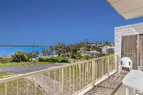3 Bedroom House Ronem Cottage - Accommodation Ballina 0