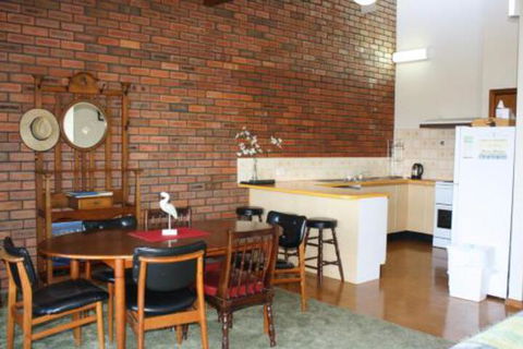 Tasmanviews - Holiday Perth 2