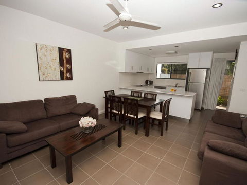 Woodville Beach Townhouse 6 - Holiday Sydney 5