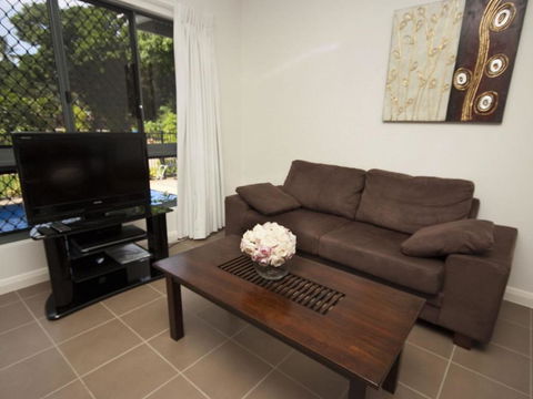 Woodville Beach Townhouse 6 - Holiday Sydney 3