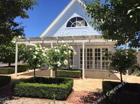 Maison Blue Pty Ltd Adelaide - Holiday Melbourne 2