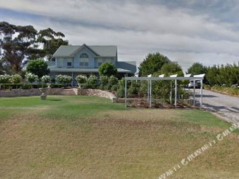 Maison Blue Pty Ltd Adelaide - Holiday Melbourne 4