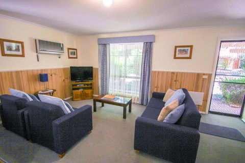 Amber Cottage - YWait Travel 4