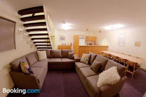 Snow Ski Apartments 38 - Lightning Ridge Tourism 1