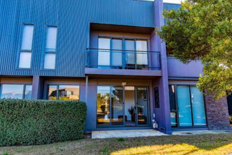20 Coast Drive Torquay - Yamba Accommodation 0