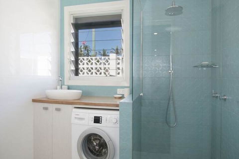 Bettys - Accommodation QLD 1