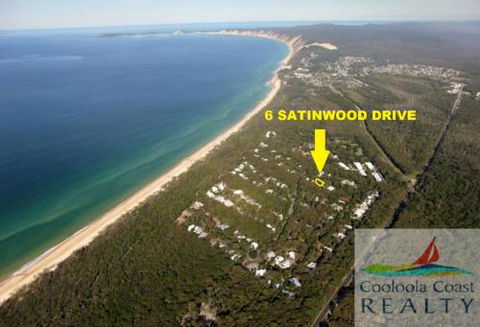 6 Satinwood Drive Rainbow Shores Stylish Beach House Free WiFi - Holiday Melbourne 3