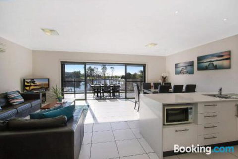 Cypress Townhouse 23 Suite - Hotel VIC 1