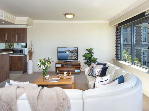 Platinum PenthouseatThe Sebel On The Harbourfront - Holiday Melbourne 5