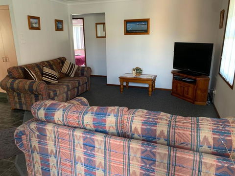 The Beach House On Fitzroy At Anna Bay - Victoria Tourism 2