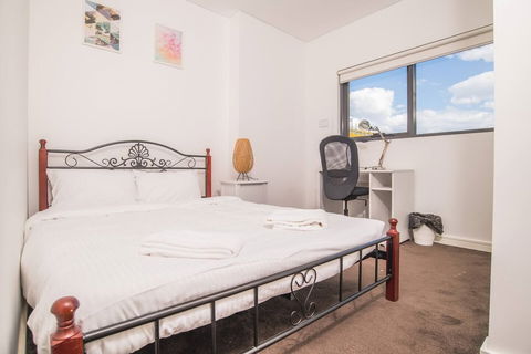 2bed2bath APT At Wolli Creek+p Close To Airport - YWait Travel 3