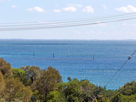 BEACH BELLE MORNINGTON - Tourism Bookings WA 4