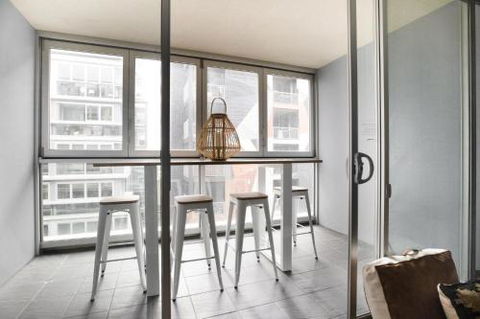 Boho On Morphett In The Heart Of The CBD Wifi Nespresso Netflix - Tourism Listing 6