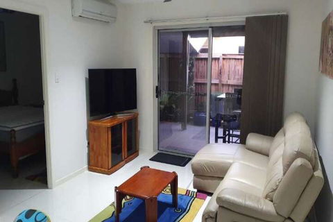 2 BDR Sea Side Guesthouse - Accommodation Brisbane 4