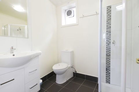 Graham Apartments - Accommodation Nelson Bay 7