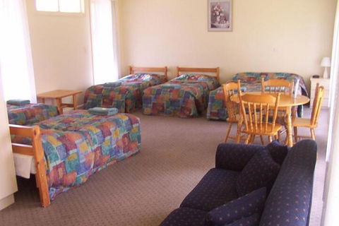 Southern Right Motor Inn - Victoria Tourism 3