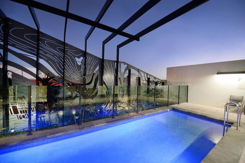 Oaks Gladstone Grand Hotel - Tweed Heads Accommodation 4