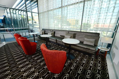 Oaks Gladstone Grand Hotel - Tweed Heads Accommodation 7
