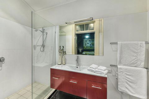 One Thornbury Boutique B & B - Whitsundays Tourism 4