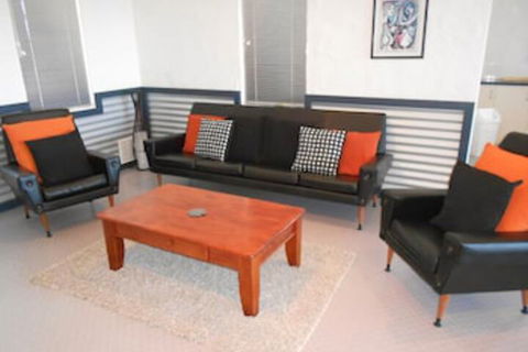 Cosy Corner Beach Cottages - Hervey Bay Accommodation 1