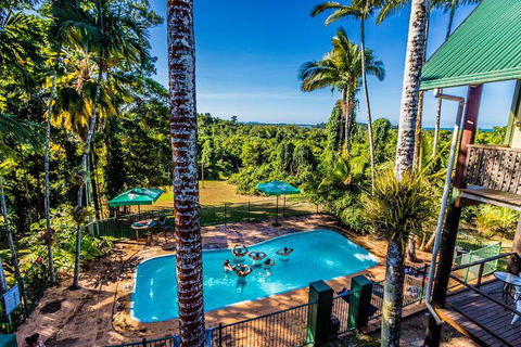 Jackaroo Treehouse Mission Beach - Sunshine Coast Guide 2