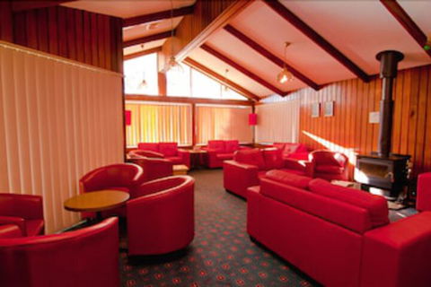 The Redleaf - WA Accommodation 2