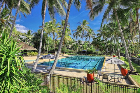 Paradise Palms - Hobart Tourism 5