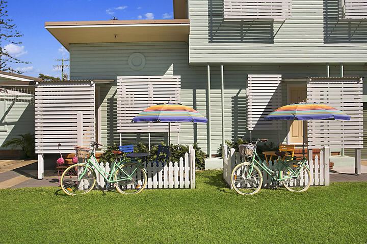 La Costa Motel - thumb 1