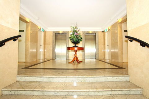 Waterways Luxury Apartments - Accommodation Newcastle 6