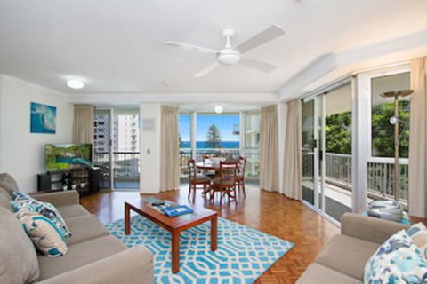 Rainbow Bay Resort - Mackay Tourism 0